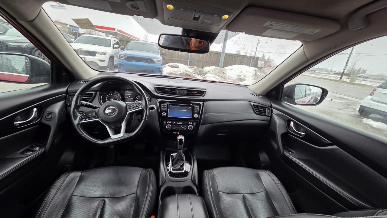 2017 Nissan Rogue AWD, SL, LOADED, LEATHER, CERTIFIED Photo