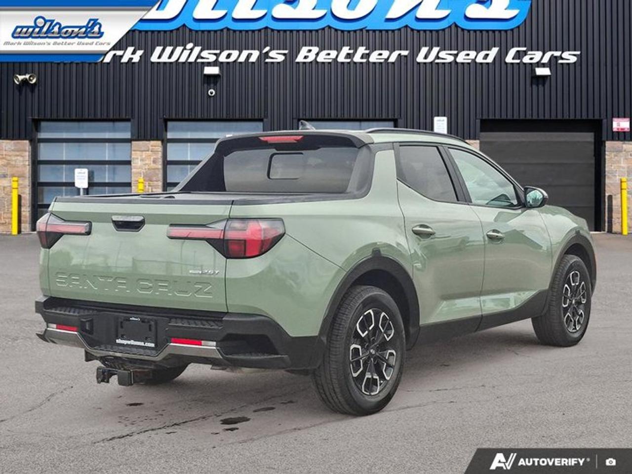 2022 Hyundai Santa Cruz Preferred AWD | Trend Pkg | Leather | Sunroof | Adaptive Cruise | Bose | Heated Wheel + Seats & More Photo4