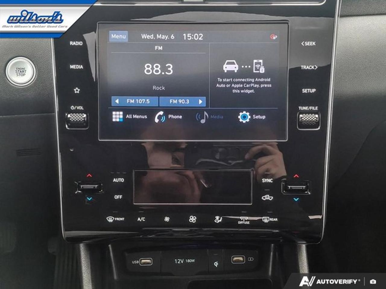 2022 Hyundai Santa Cruz Preferred AWD | Trend Pkg | Leather | Sunroof | Adaptive Cruise | Bose | Heated Wheel + Seats & More Photo