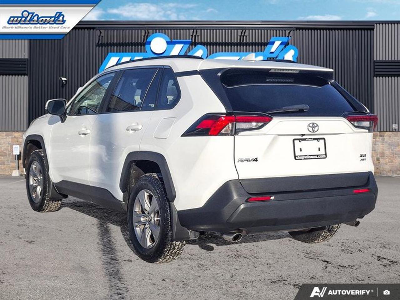 2022 Toyota RAV4 XLE AWD | Sunroof | Radar Cruise | Heated Wheel + Seats | Power Seat | CarPlay + Android and More ! Photo2