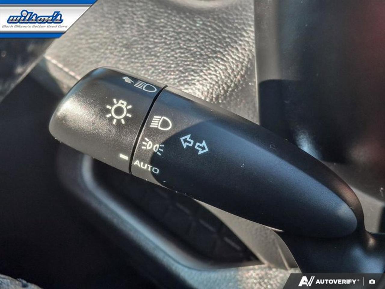 2022 Toyota RAV4 XLE AWD | Sunroof | Radar Cruise | Heated Wheel + Seats | Power Seat | CarPlay + Android and More ! Photo