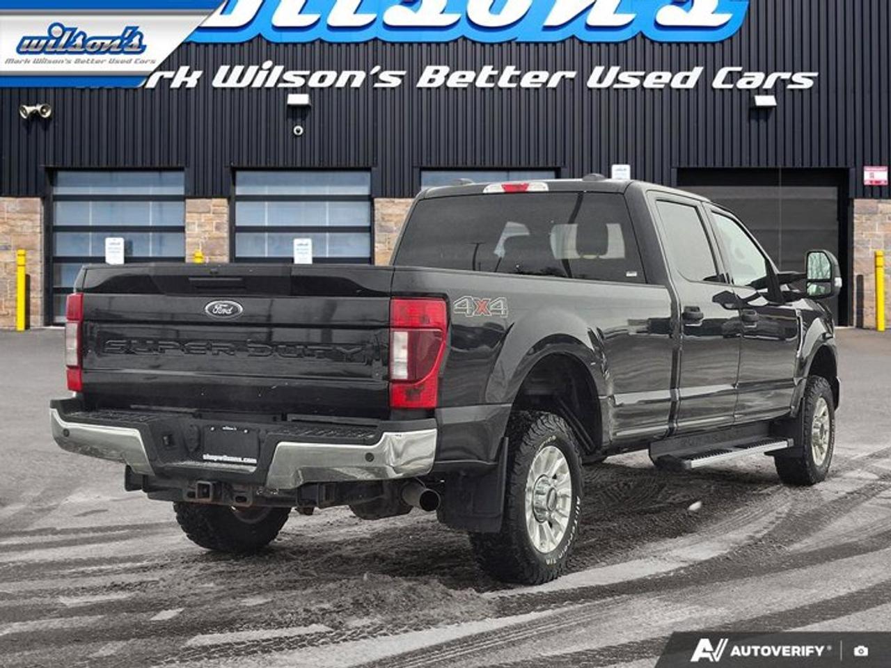 2020 Ford F-250 Super Duty SRW XLT Crew 4X4 | Long Box | FX4 | Power Seat | CarPlay + Android | Spray-in Liner | and More ! Photo