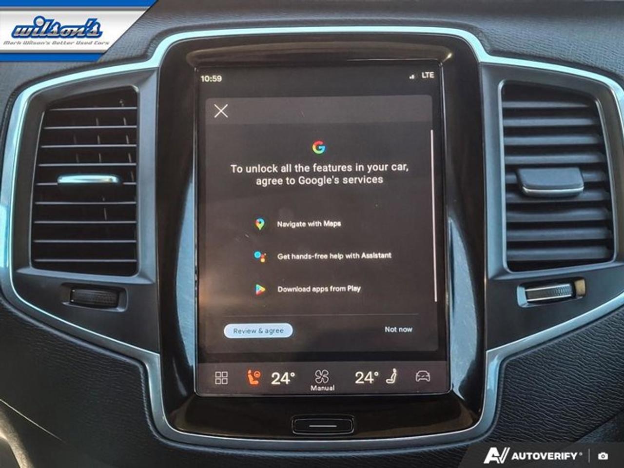2024 Volvo XC90 Core Bright Theme | Leather | Sunroof | 3rd Row | Heated Seats | and More ! Photo