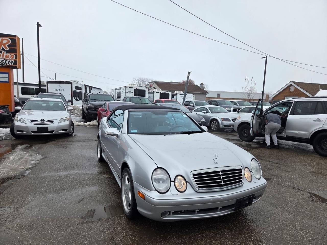 2000 Mercedes-Benz CLK V8, AMG PACKAGE, CONVERTIBLE, 41KMS, CERTIFIED Photo