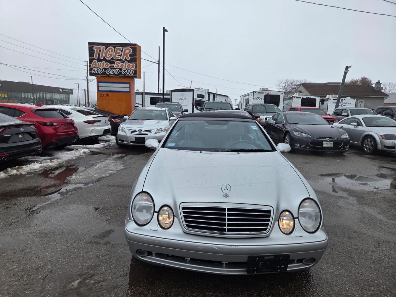 2000 Mercedes-Benz CLK V8, AMG PACKAGE, CONVERTIBLE, 41KMS, CERTIFIED Photo