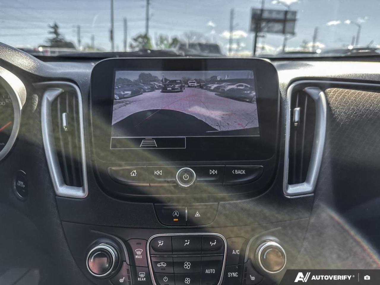 2022 Chevrolet Malibu LT / NO ACCIDENTS / HTD SEATS / BLUETOOTH / CRUISE Photo