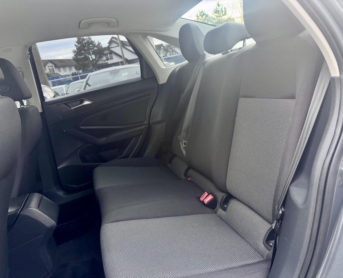 2021 Volkswagen Jetta FINANCING AVAILABLE Photo14