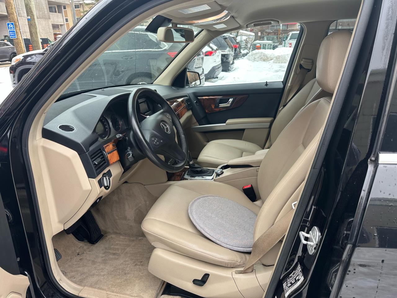 2010 Mercedes-Benz GLK-Class 4MATIC 4dr GLK 350 Photo3