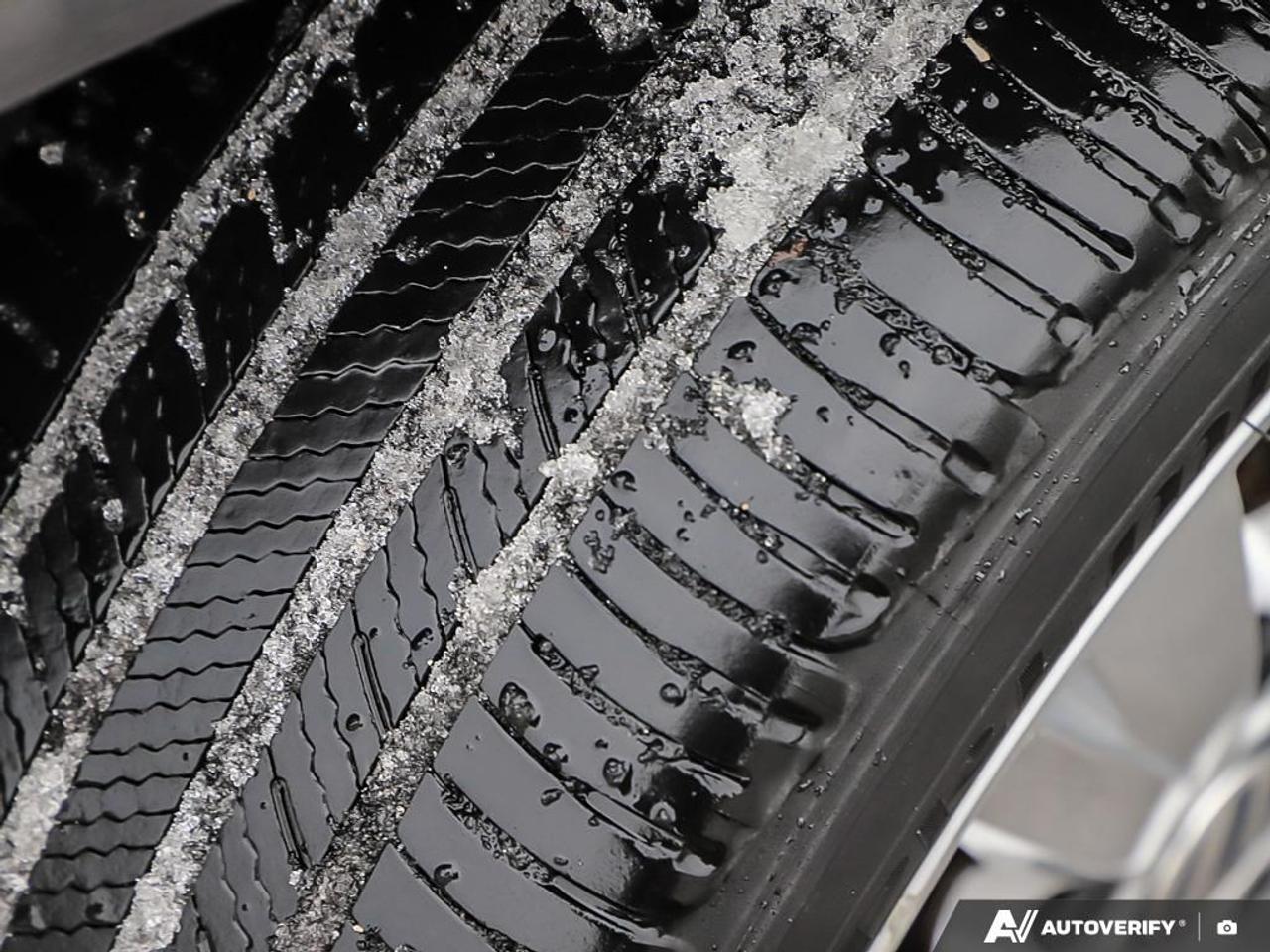 2015 Volkswagen Passat Comfortline,LOW KM'S,R/V CAM, PWR S/ROOF,LEATHER Photo