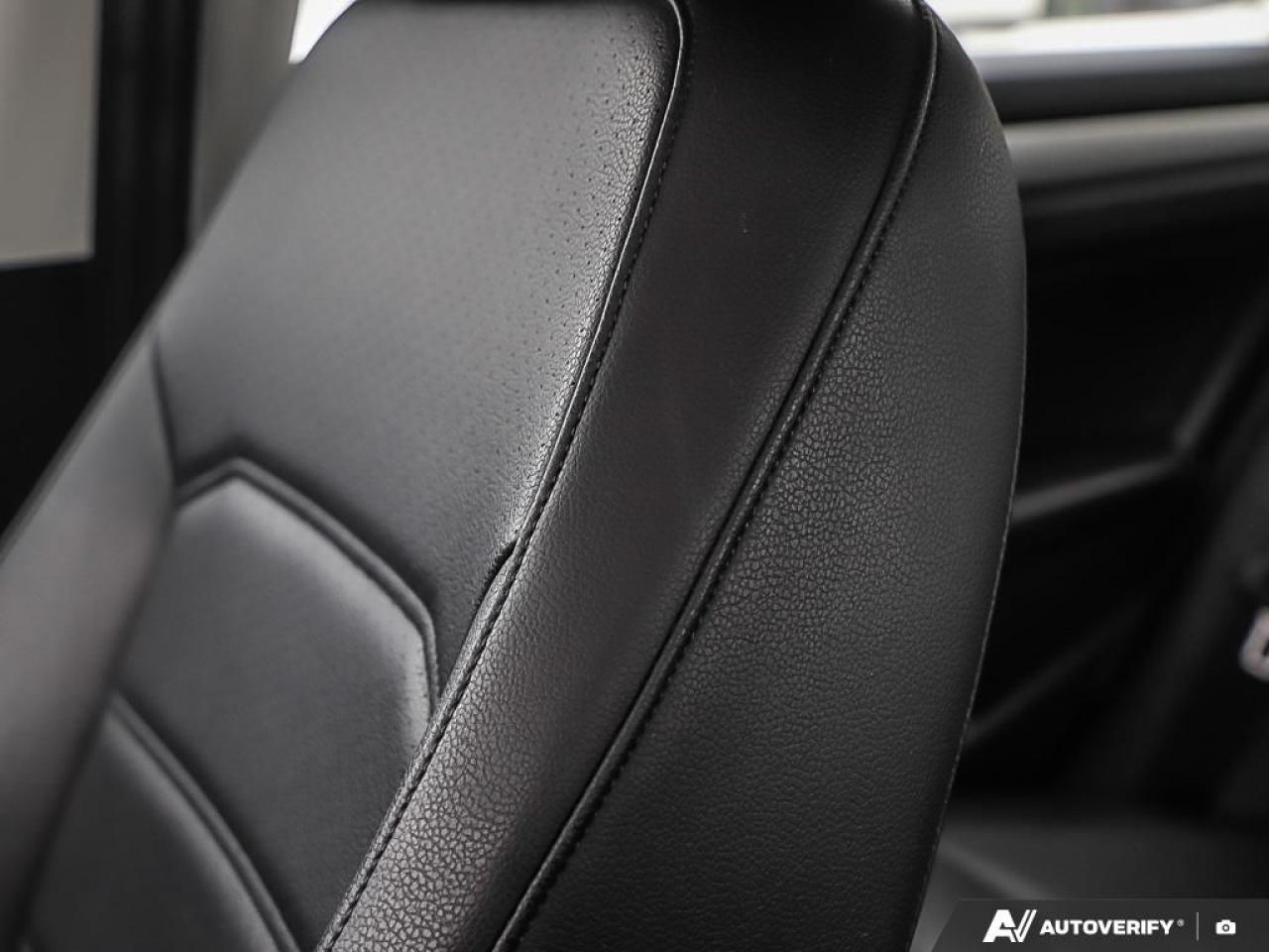 2015 Volkswagen Passat Comfortline,LOW KM'S,R/V CAM, PWR S/ROOF,LEATHER Photo