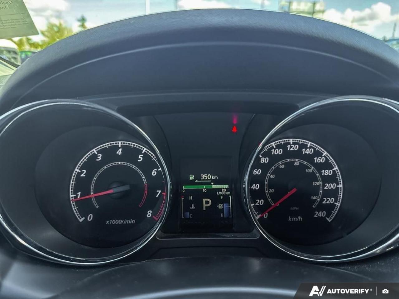 2024 Mitsubishi RVR SE / NO ACCIDENTS / HTD SEATS / 4WD / AUTO Photo