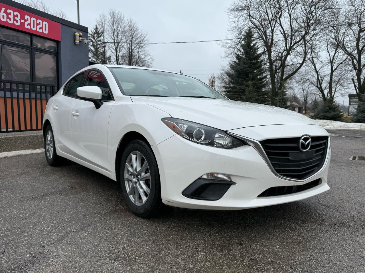 2015 Mazda MAZDA3 GS | Backup Camera | Bluetooth | Heated Seats Photo