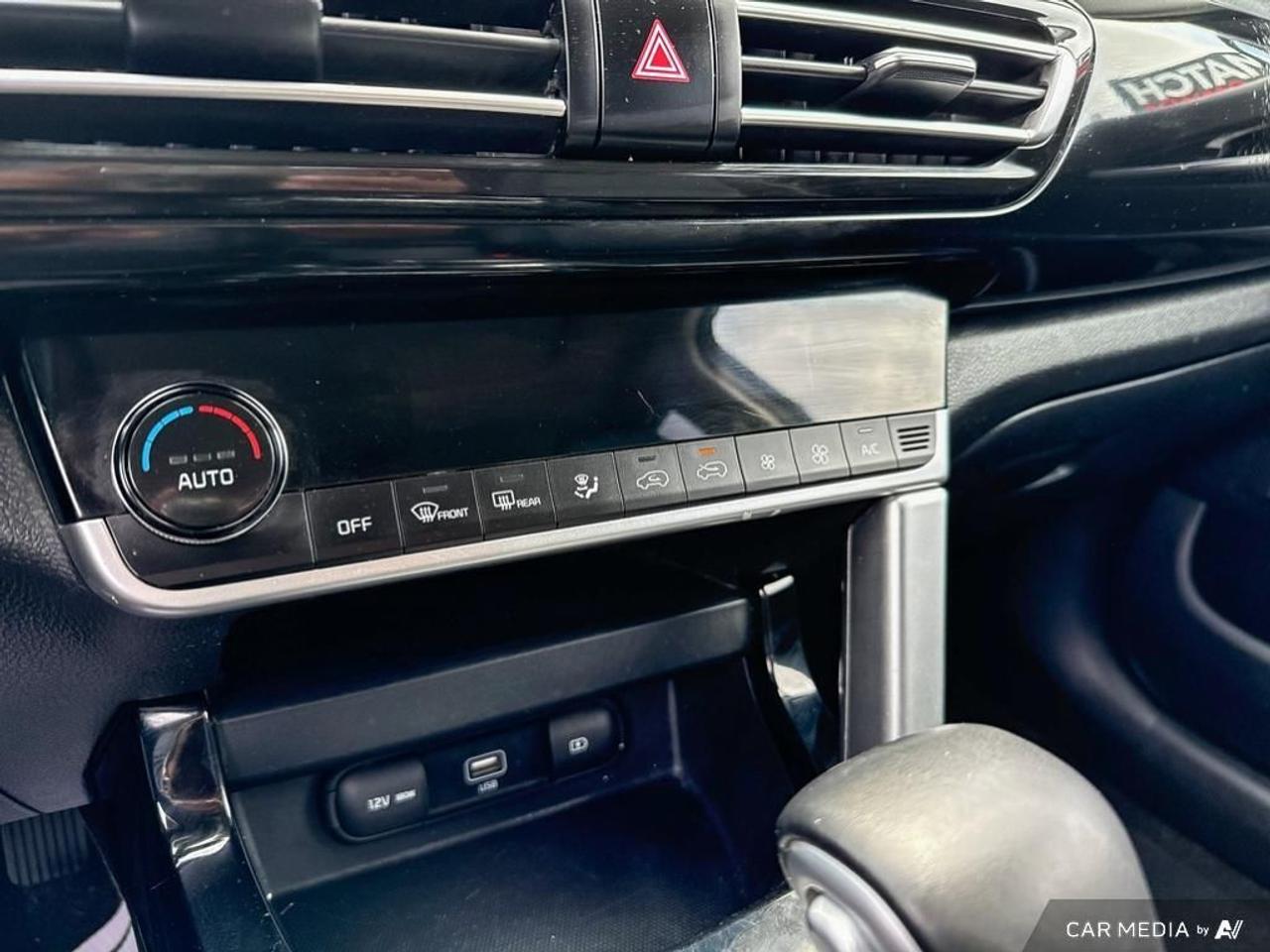 2021 Kia Seltos EX PREMIUM / AWD / LEATHER / SUNROOF / AUTO Photo