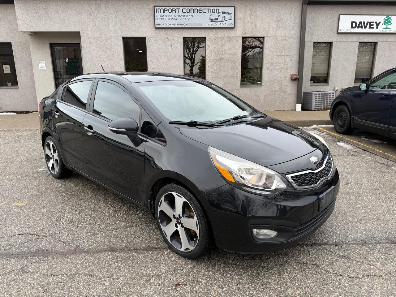 2013 Kia Rio SX NO ACCIDENTS.LEATHER.SUNROOF..NAV..CERTIFIED ! Photo2