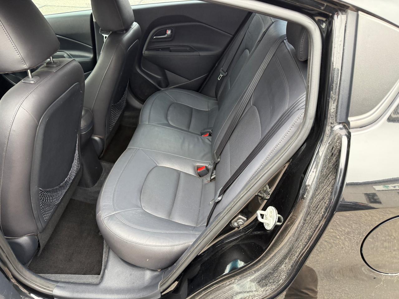 2013 Kia Rio SX NO ACCIDENTS.LEATHER.SUNROOF..NAV..CERTIFIED ! Photo