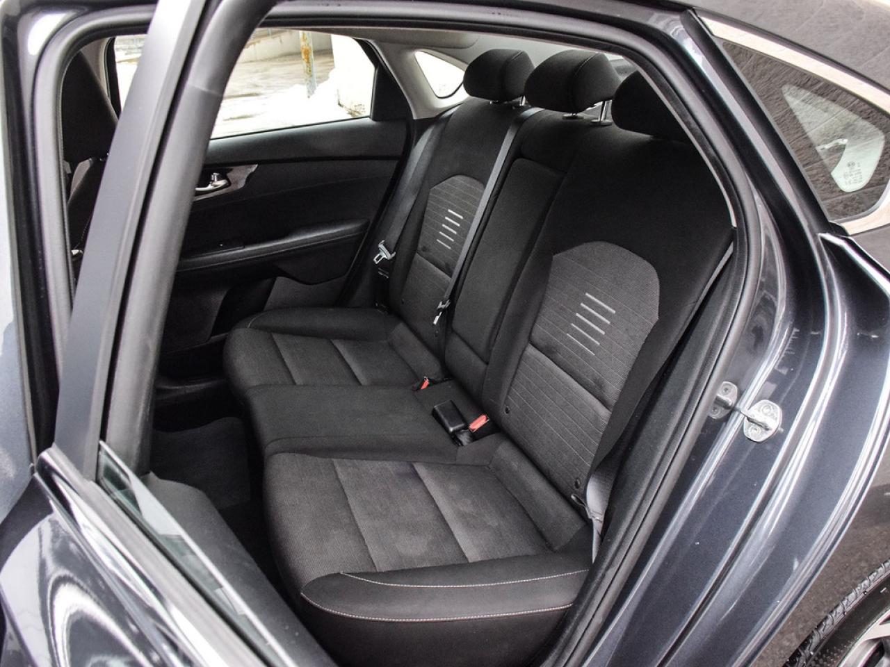 2019 Kia Forte EX IVT Photo