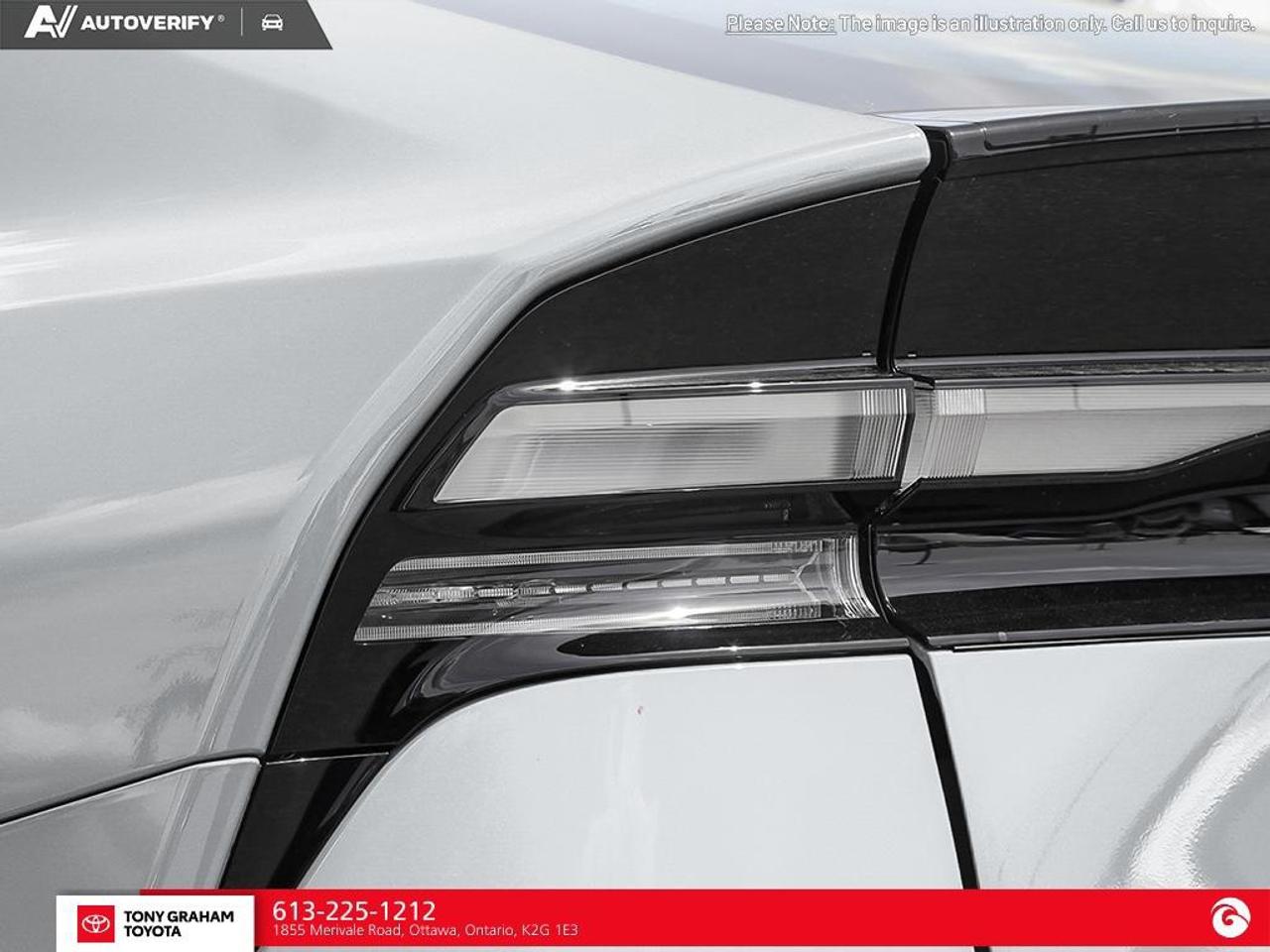 2025 Toyota Prius Plug-In Hybrid XSE Premium Photo