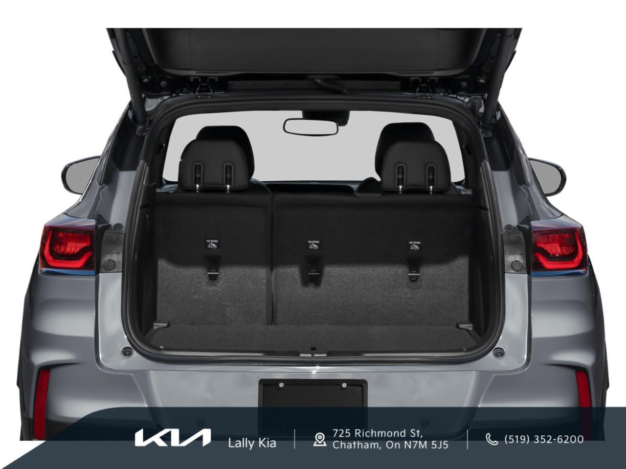 2024 Chevrolet TrailBlazer RS New Arrival | Clean CarFax | Leather | Roof | Power Liftgate Photo