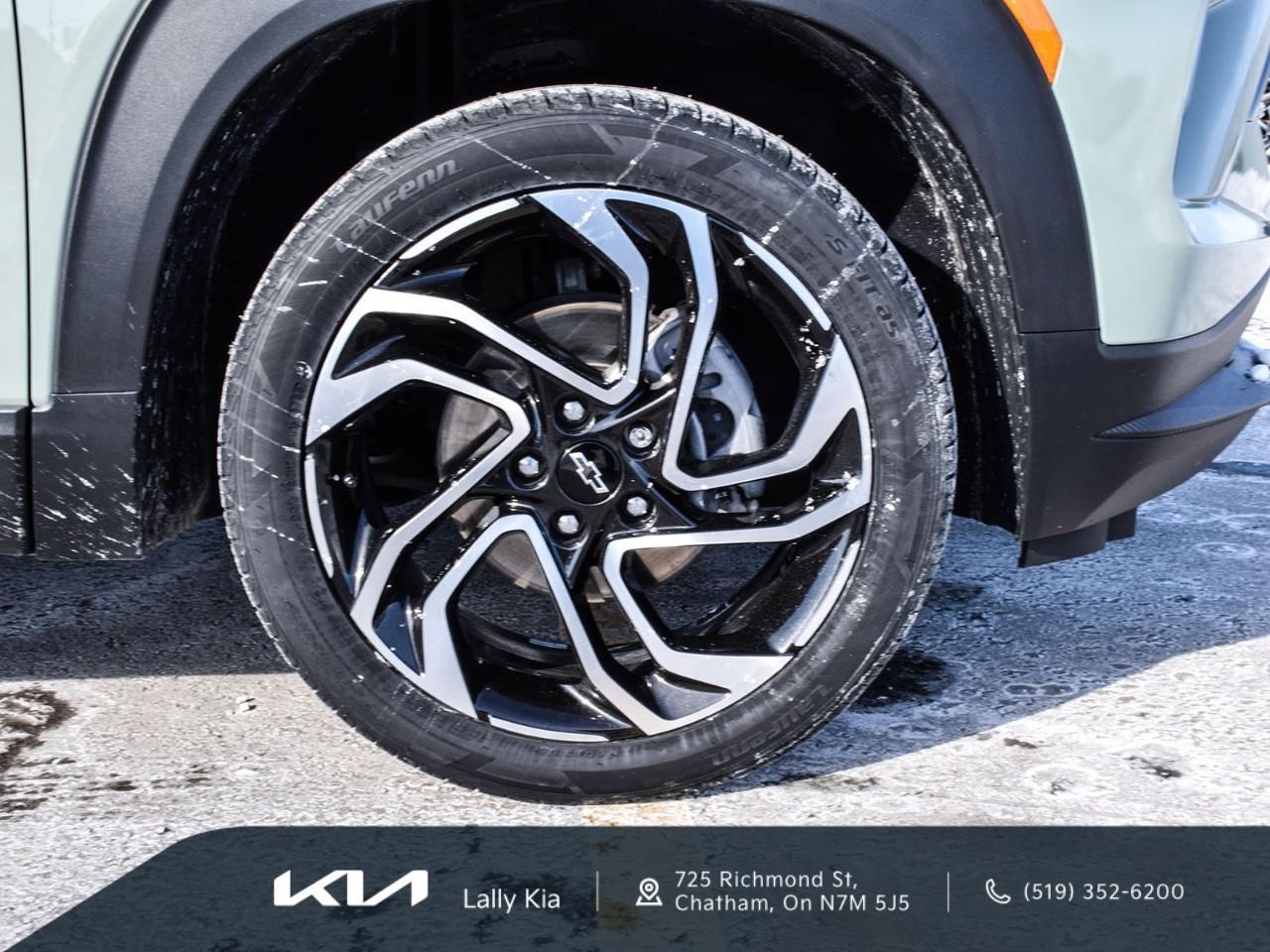 2024 Chevrolet TrailBlazer RS New Arrival | Clean CarFax | Leather | Roof | Power Liftgate Photo