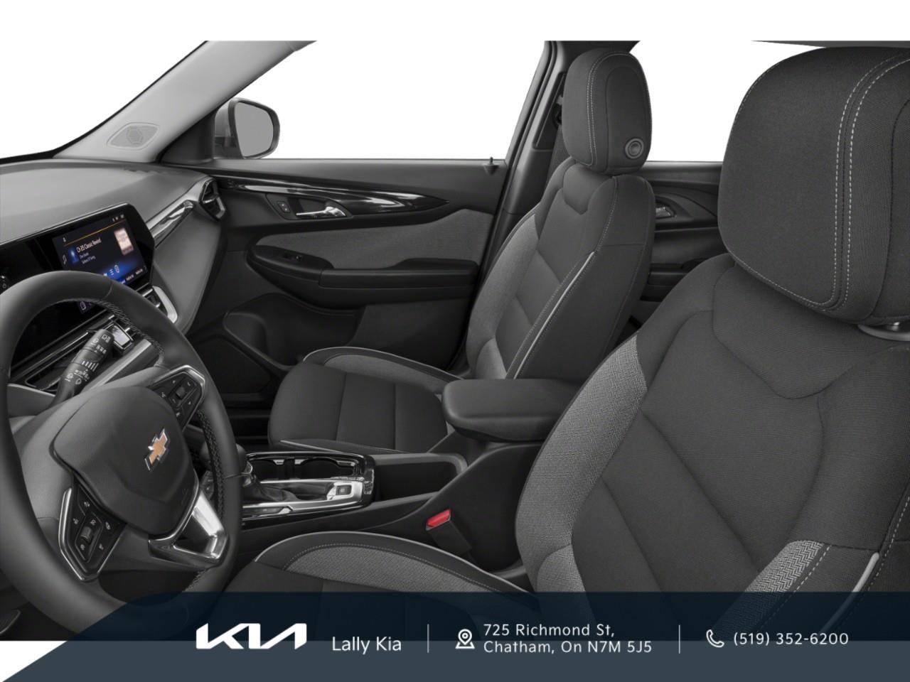 2024 Chevrolet TrailBlazer LT New Arrival | Low KMs | Clean CarFax | AWD Photo