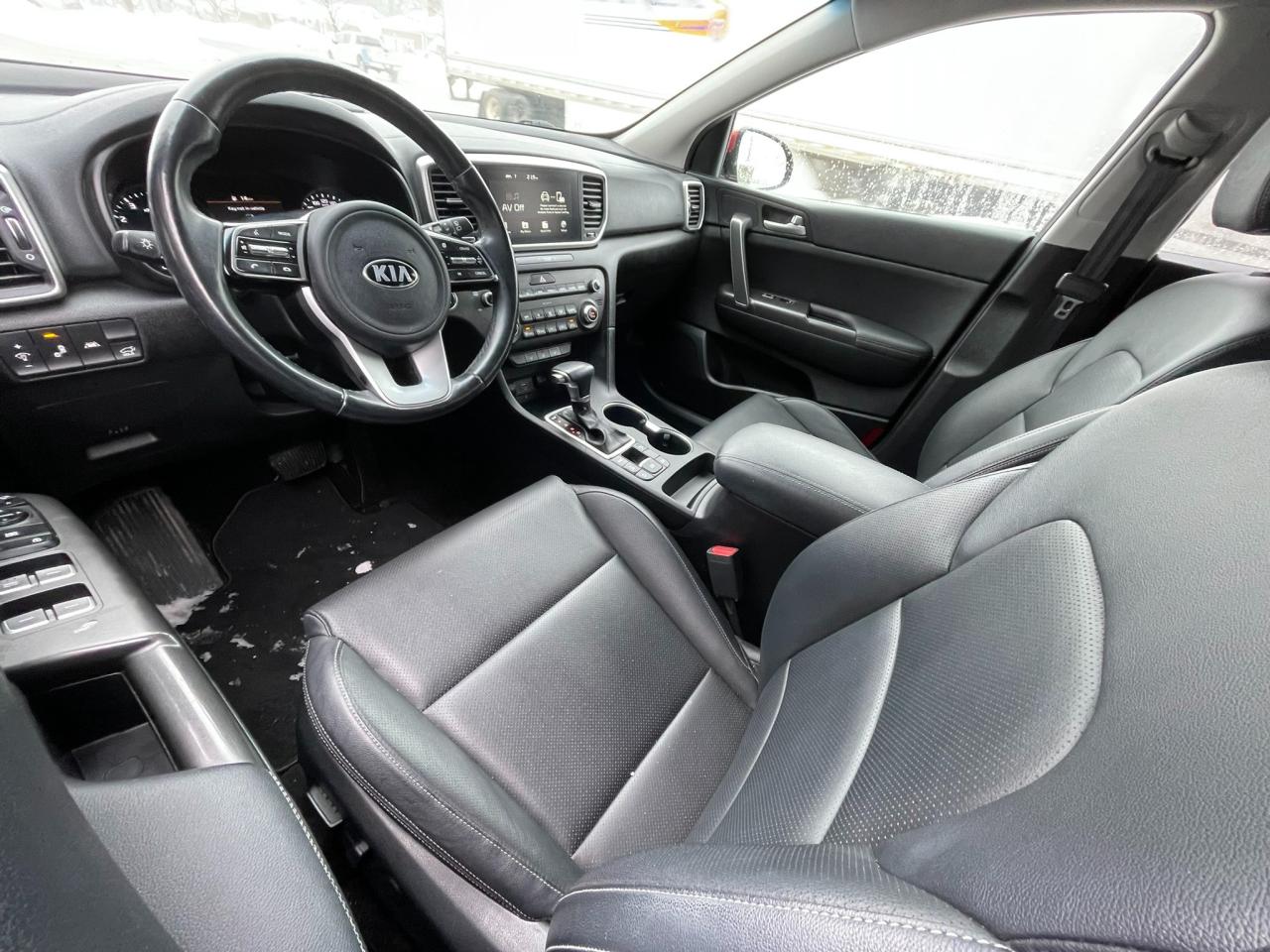 2022 Kia Sportage EX Premium S One Owner | Leather | Sunroof | Comes with Winter Wheels/Tires Photo