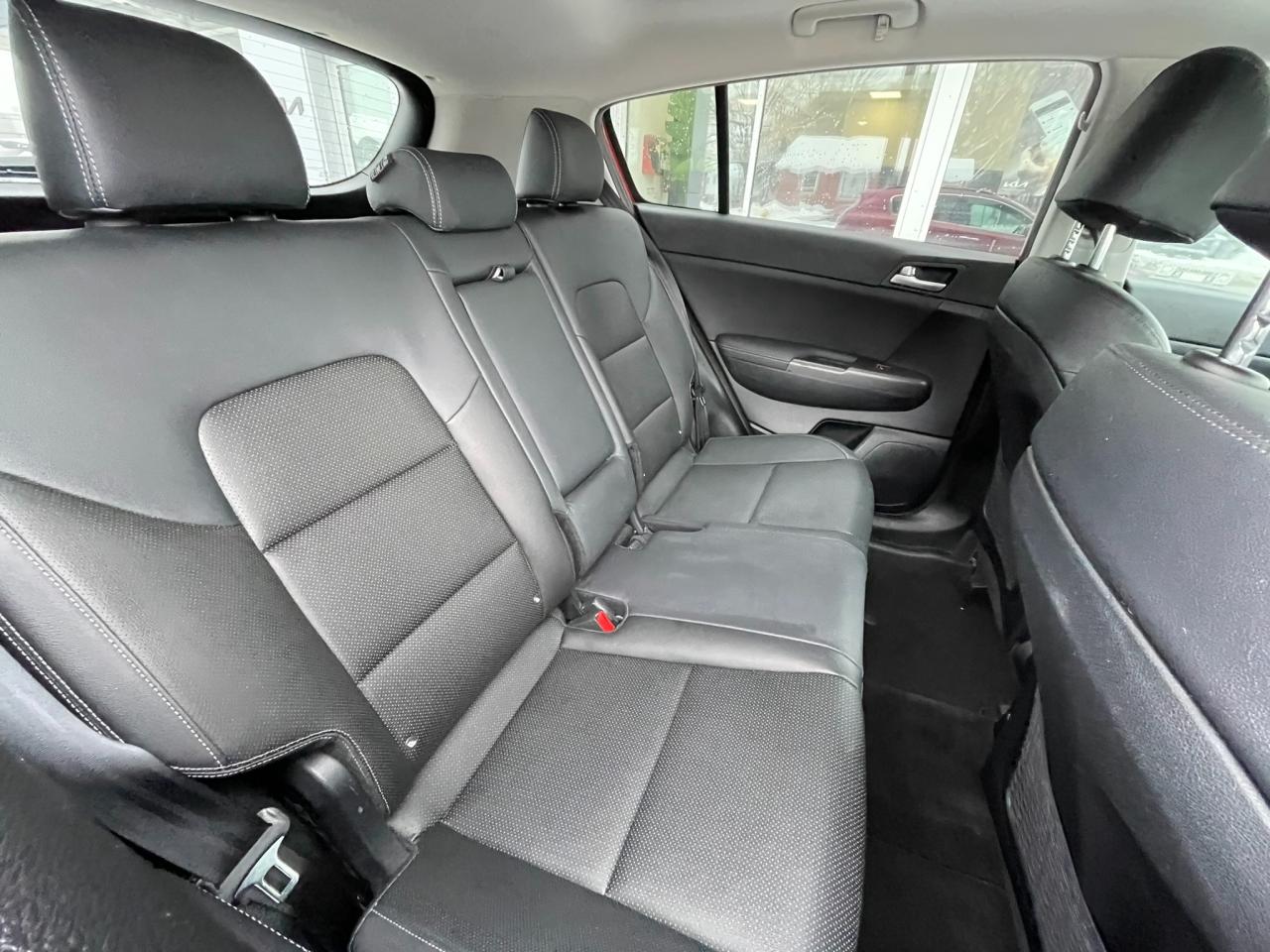 2022 Kia Sportage EX Premium S One Owner | Leather | Sunroof | Comes with Winter Wheels/Tires Photo