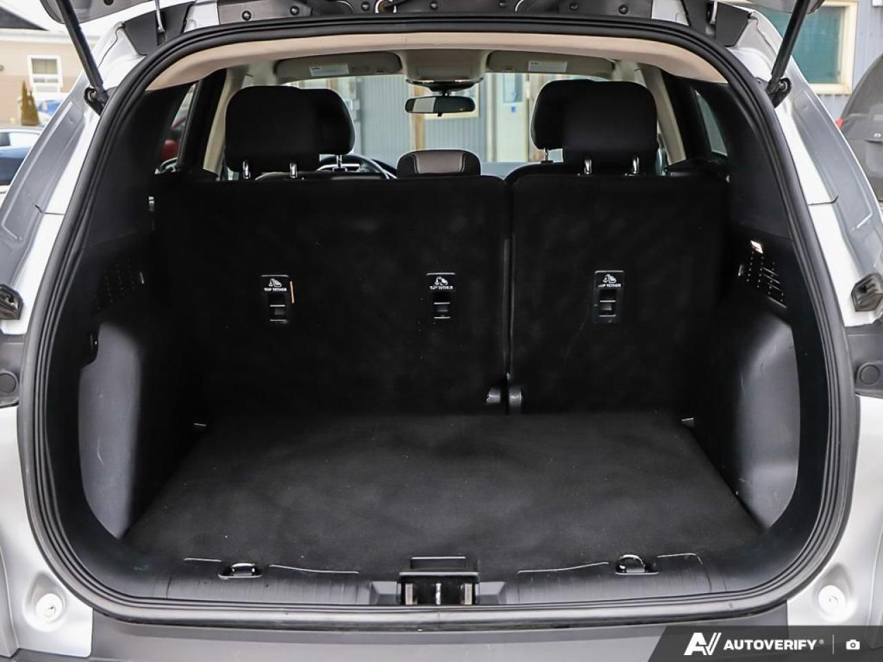 2020 Ford Escape SE AWD, R/V CAM, BSM, LKA, H/SEATS, B.TOOTH Photo