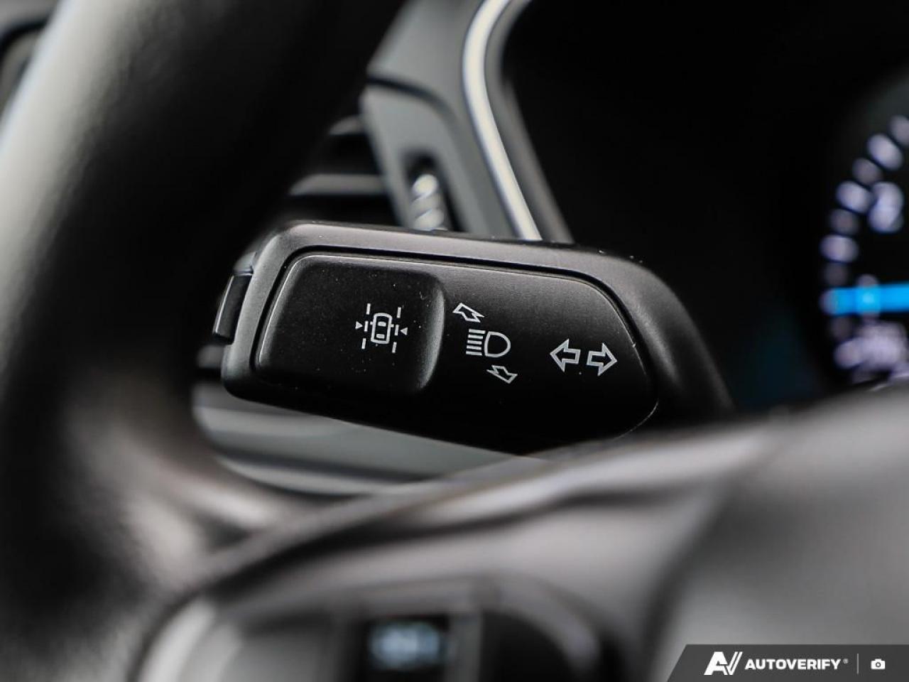 2020 Ford Escape SE AWD, R/V CAM, BSM, LKA, H/SEATS, B.TOOTH Photo