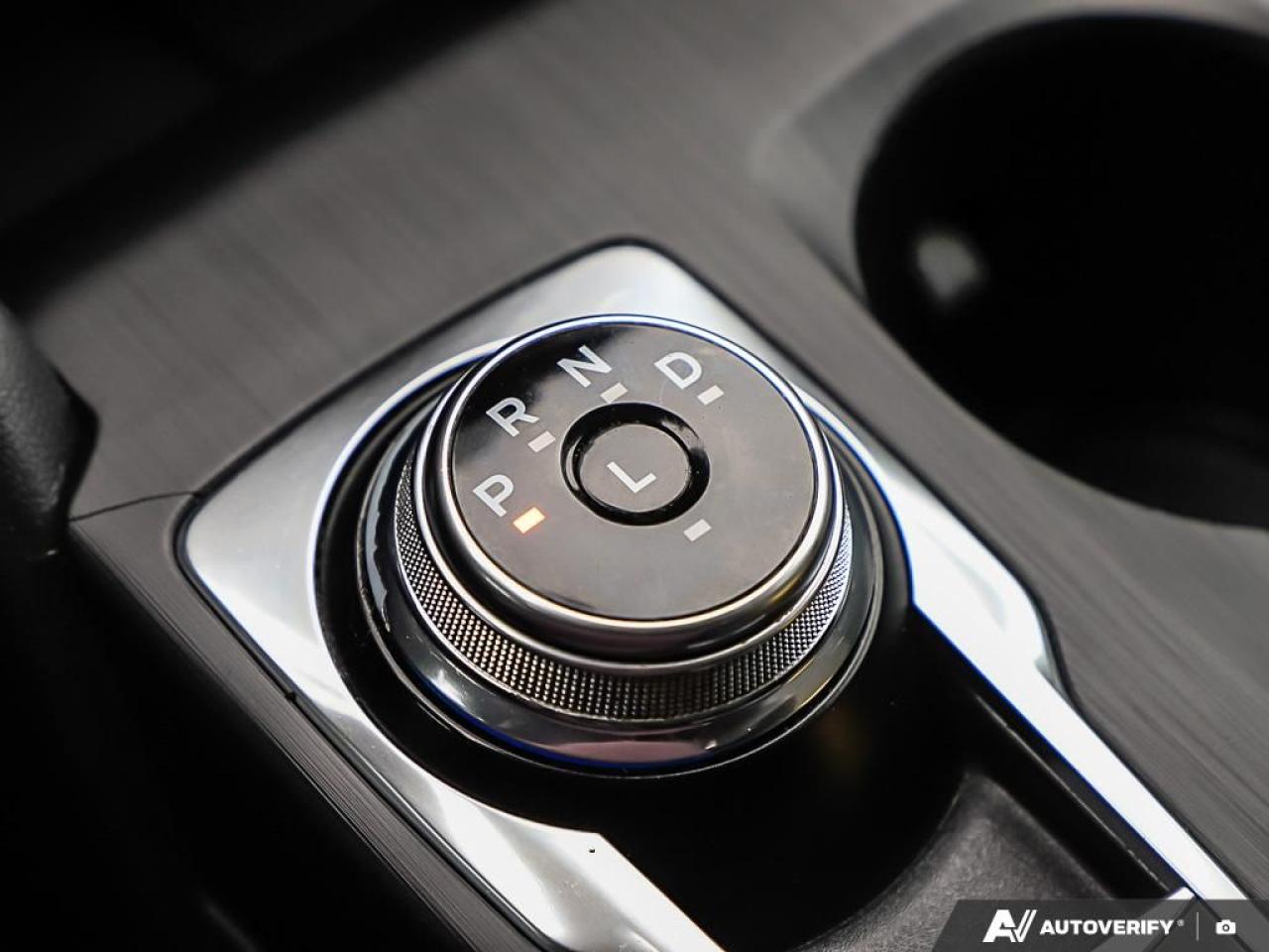 2020 Ford Escape SE AWD, R/V CAM, BSM, LKA, H/SEATS, B.TOOTH Photo