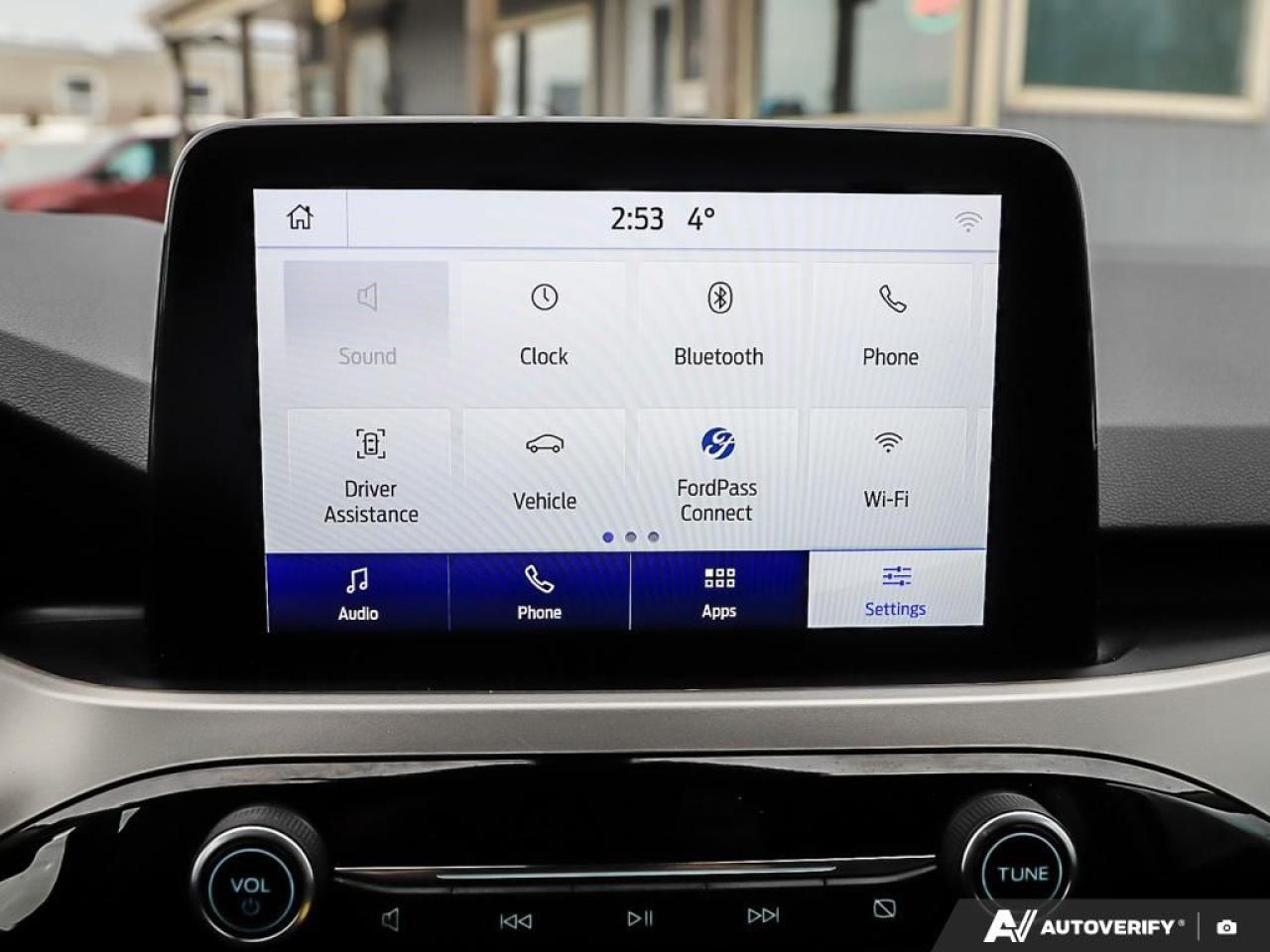 2020 Ford Escape SE AWD, R/V CAM, BSM, LKA, H/SEATS, B.TOOTH Photo