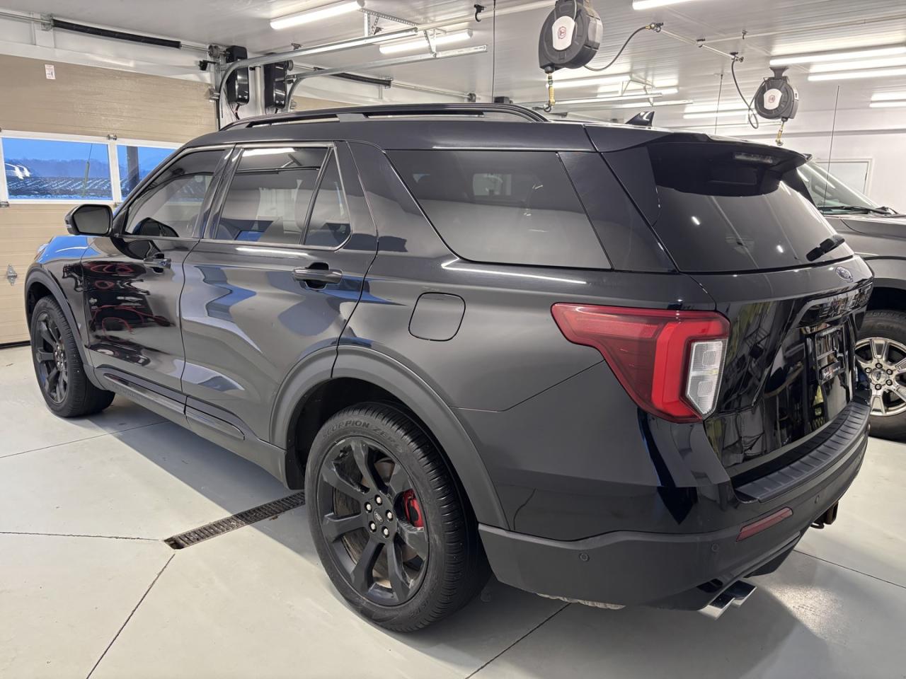 2020 Ford Explorer ST AWD Photo