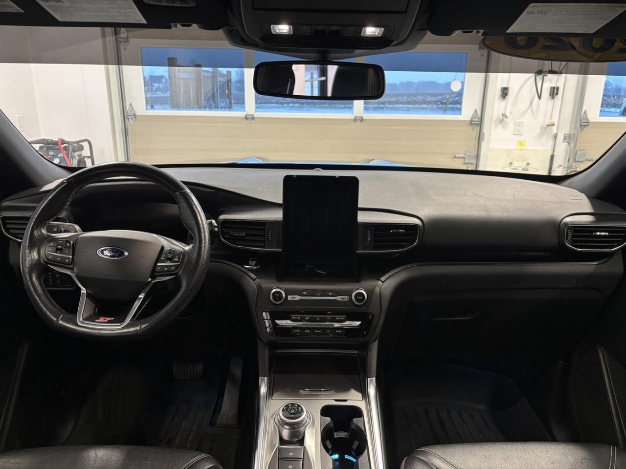 2020 Ford Explorer ST AWD Photo