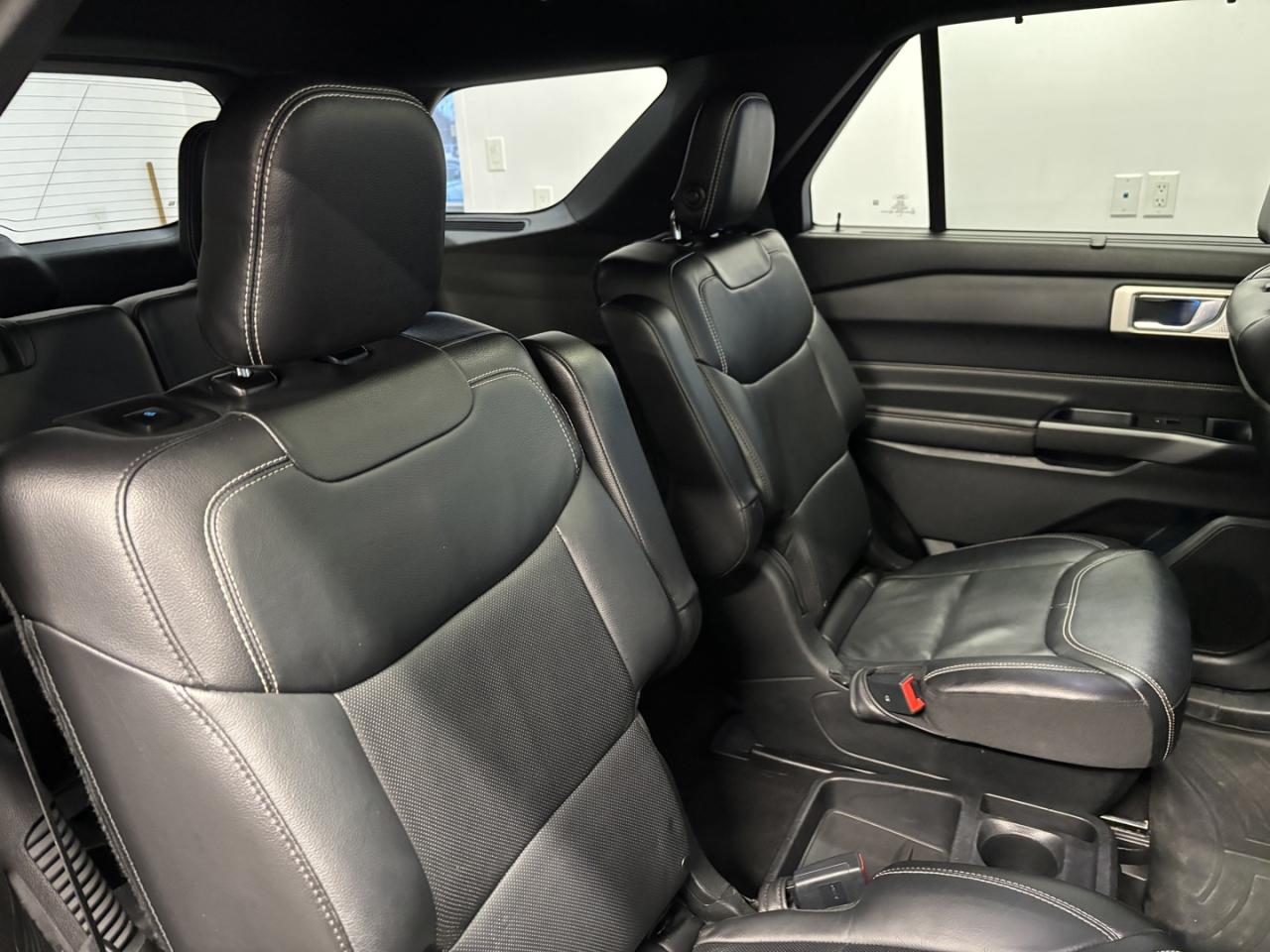 2020 Ford Explorer ST AWD Photo