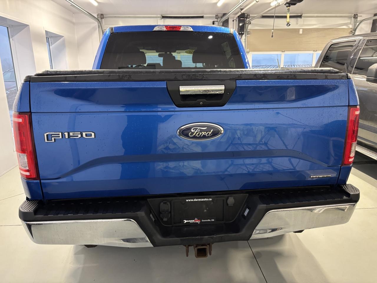 2016 Ford F-150 XLT SuperCrew 6.5-ft. Bed 4WD Photo2