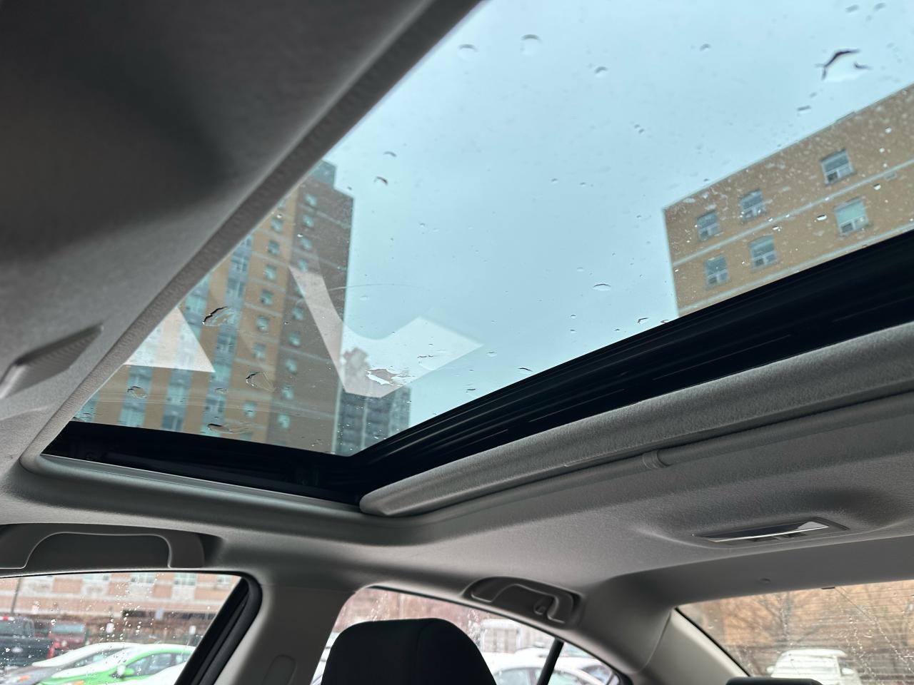 2012 Mazda MAZDA3 GS-SKY Photo