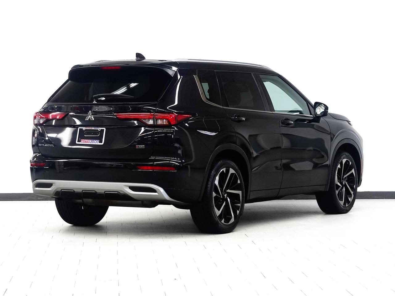 2022 Mitsubishi Outlander GT | AWD | Nav | Leather | Sunroof | BSM | LaneDep Photo