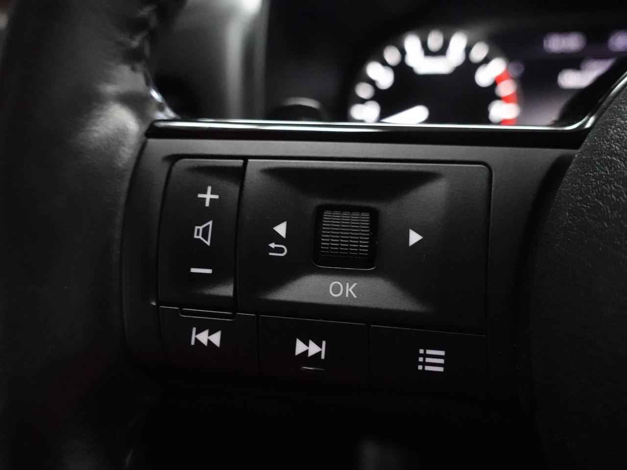 2023 Nissan Rogue SV MIDNIGHT | AWD | Nav | Leather | Sunroof