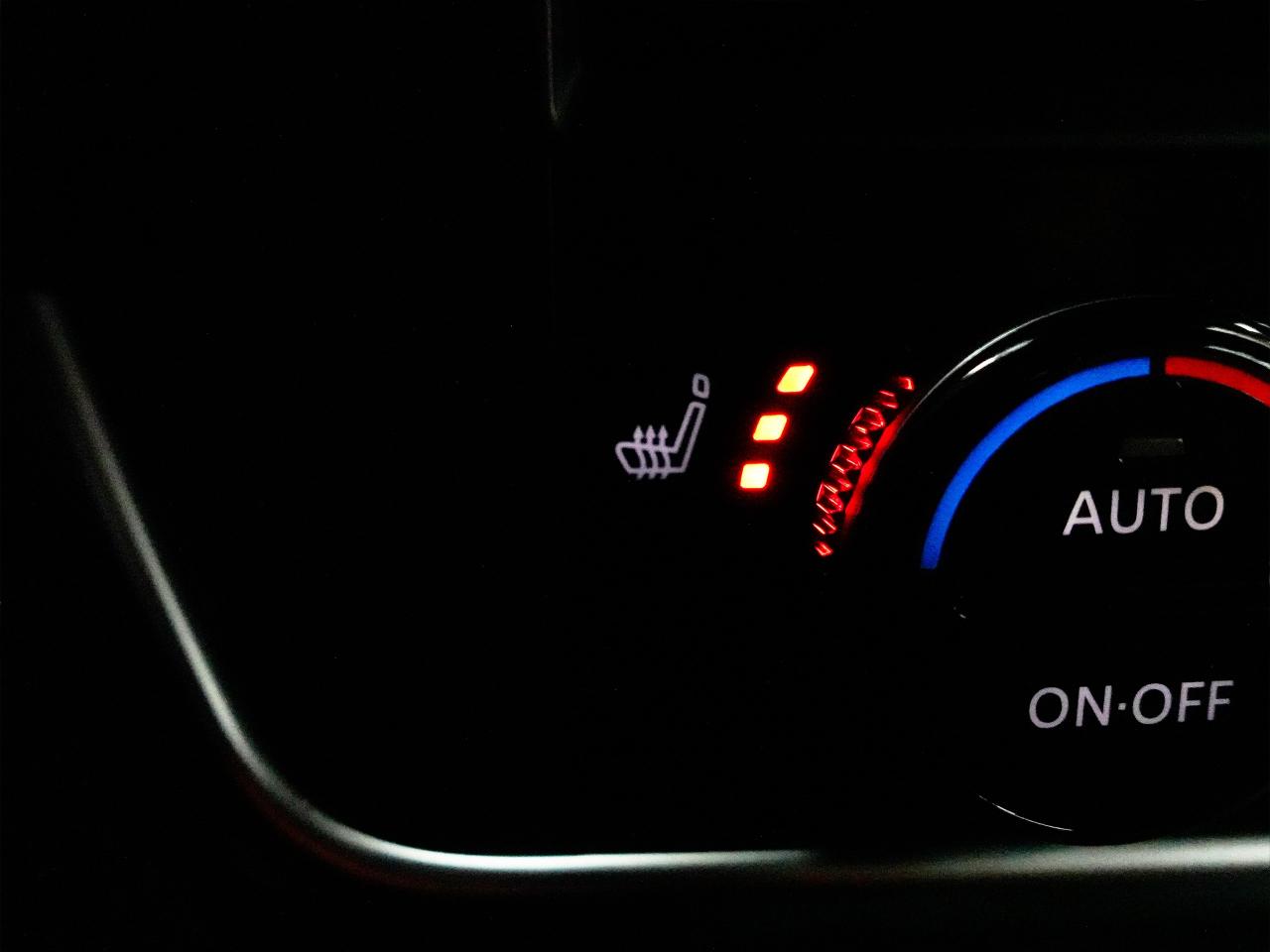 2023 Nissan Rogue SV MIDNIGHT | AWD | Nav | Leather | Sunroof