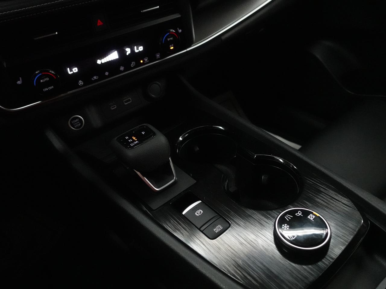 2023 Nissan Rogue SV MIDNIGHT | AWD | Nav | Leather | Sunroof Photo