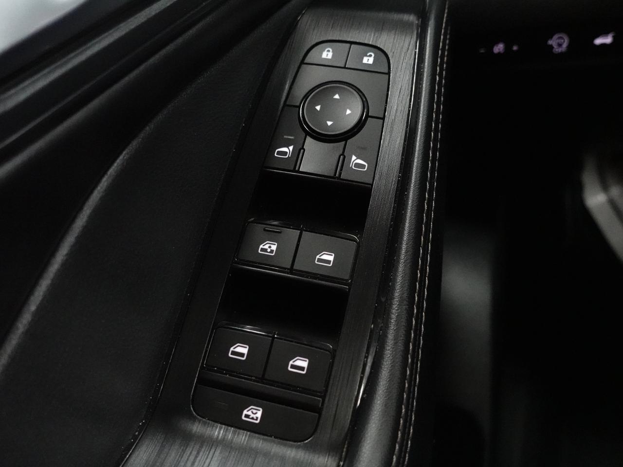 2023 Nissan Rogue SV MIDNIGHT | AWD | Nav | Leather | Sunroof