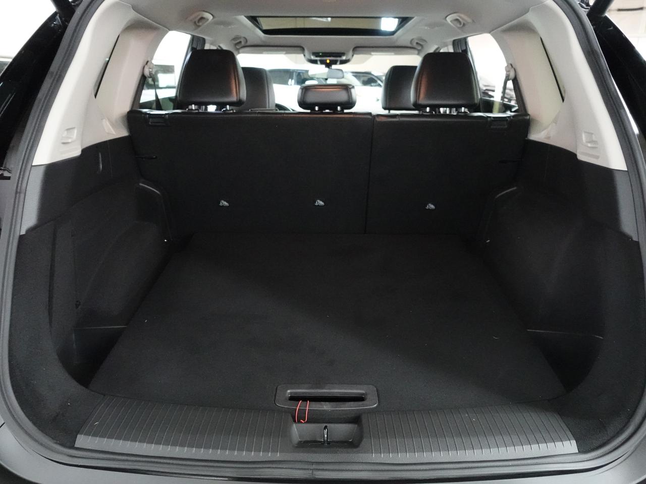 2023 Nissan Rogue SV MIDNIGHT | AWD | Nav | Leather | Sunroof