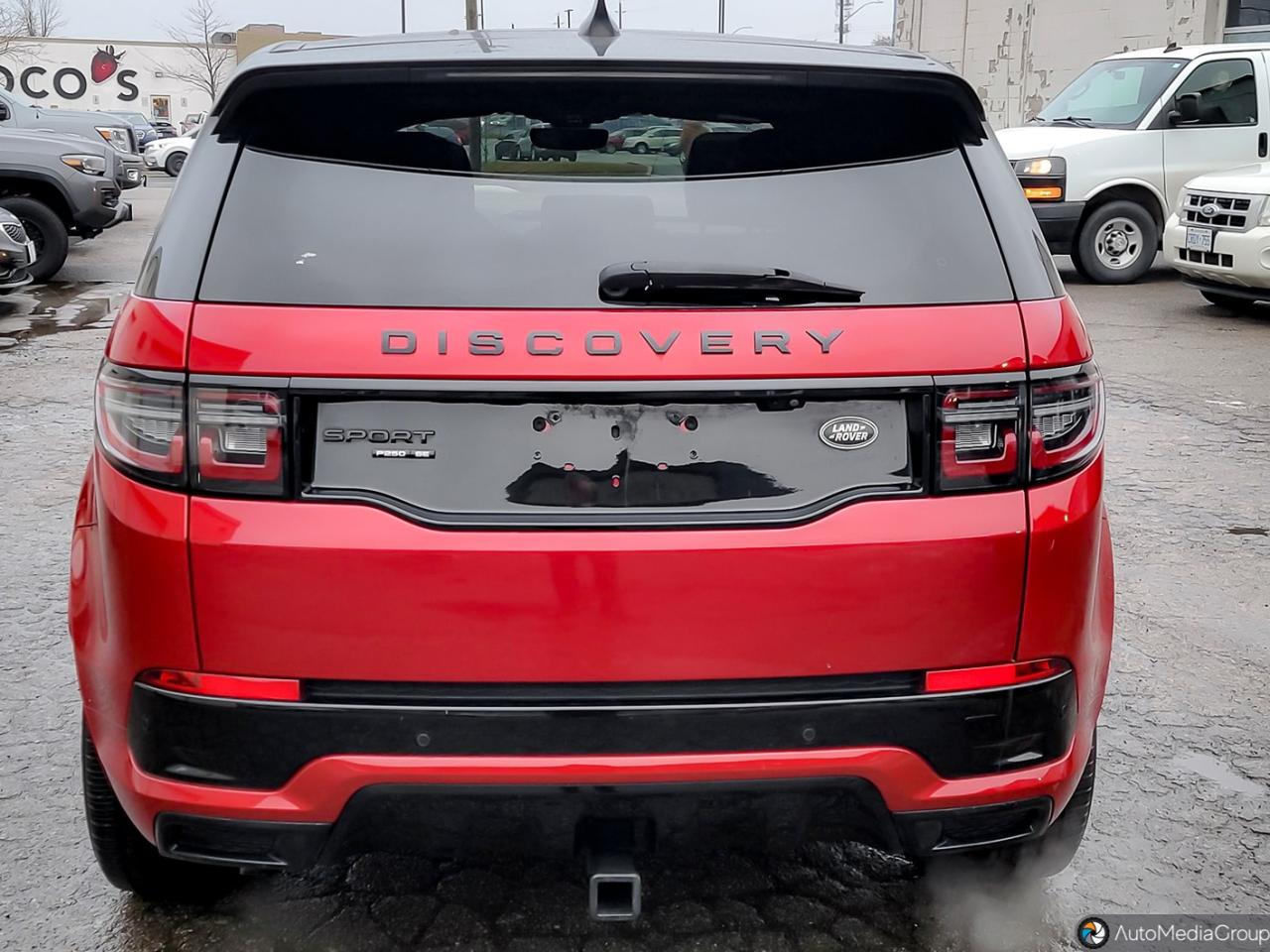 2020 Land Rover Discovery Sport R-Dynamic SE 4WD Photo4