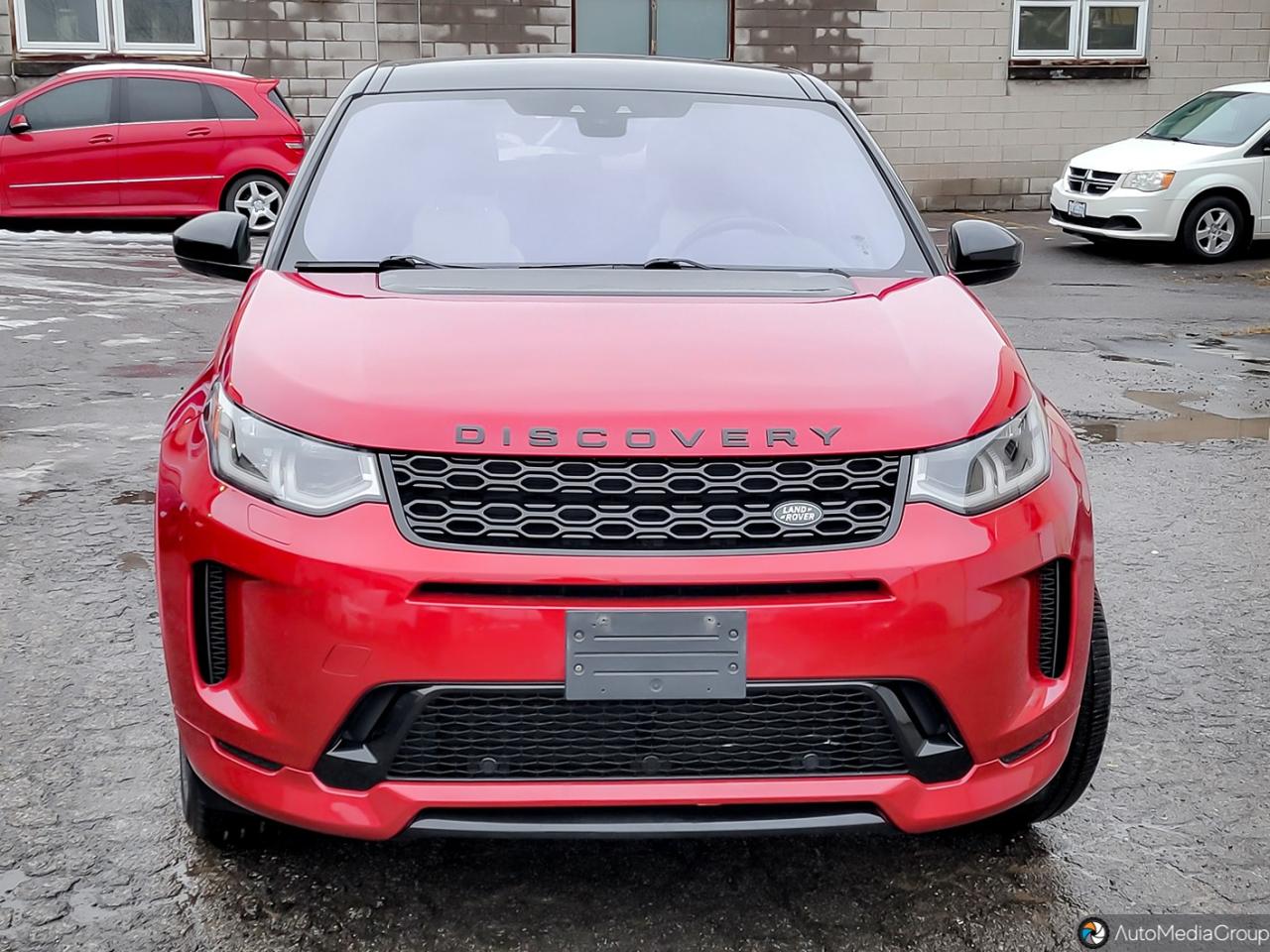 2020 Land Rover Discovery Sport R-Dynamic SE 4WD Photo2