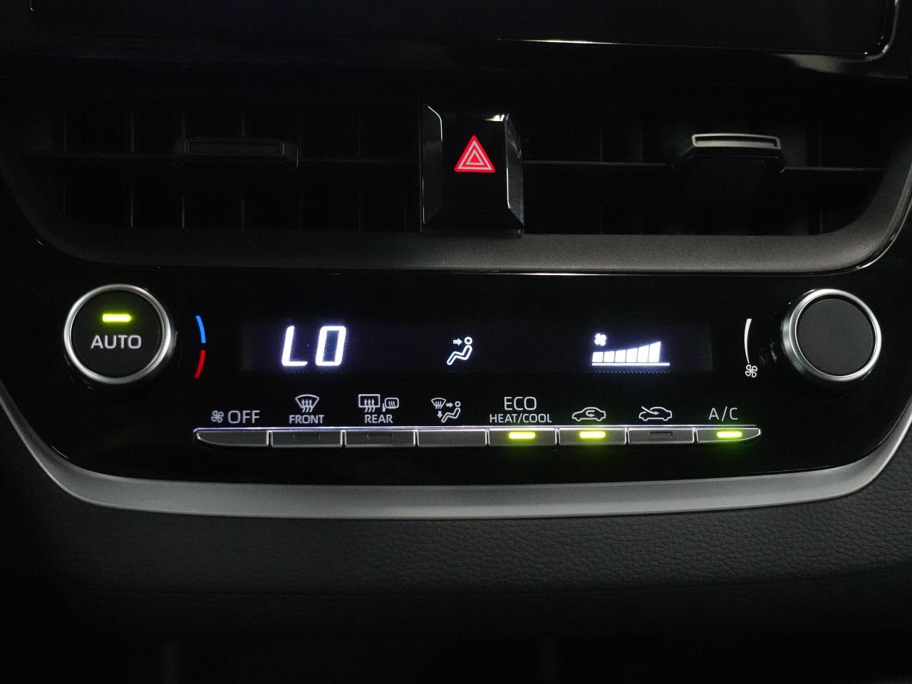 2022 Toyota Corolla HYBRID | LaneDep | BSM | Heated Seats | CarPlay