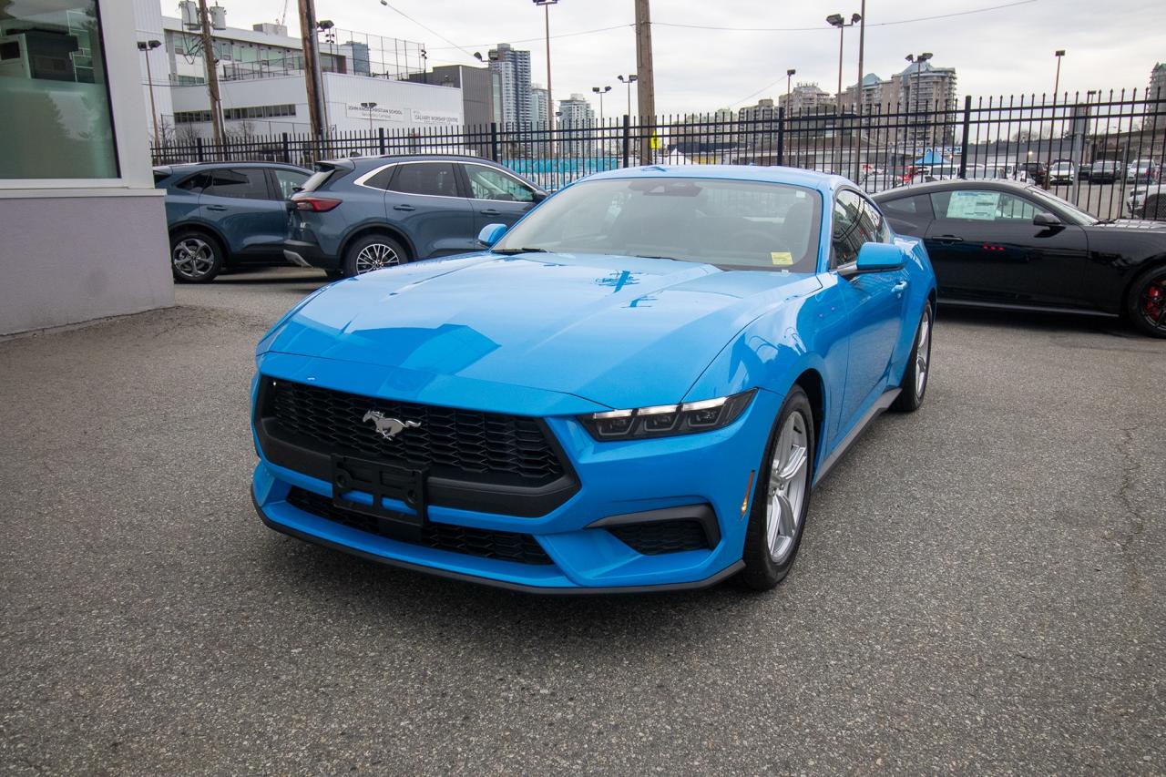 2026 Ford Mustang EcoBoost Fastback Photo0
