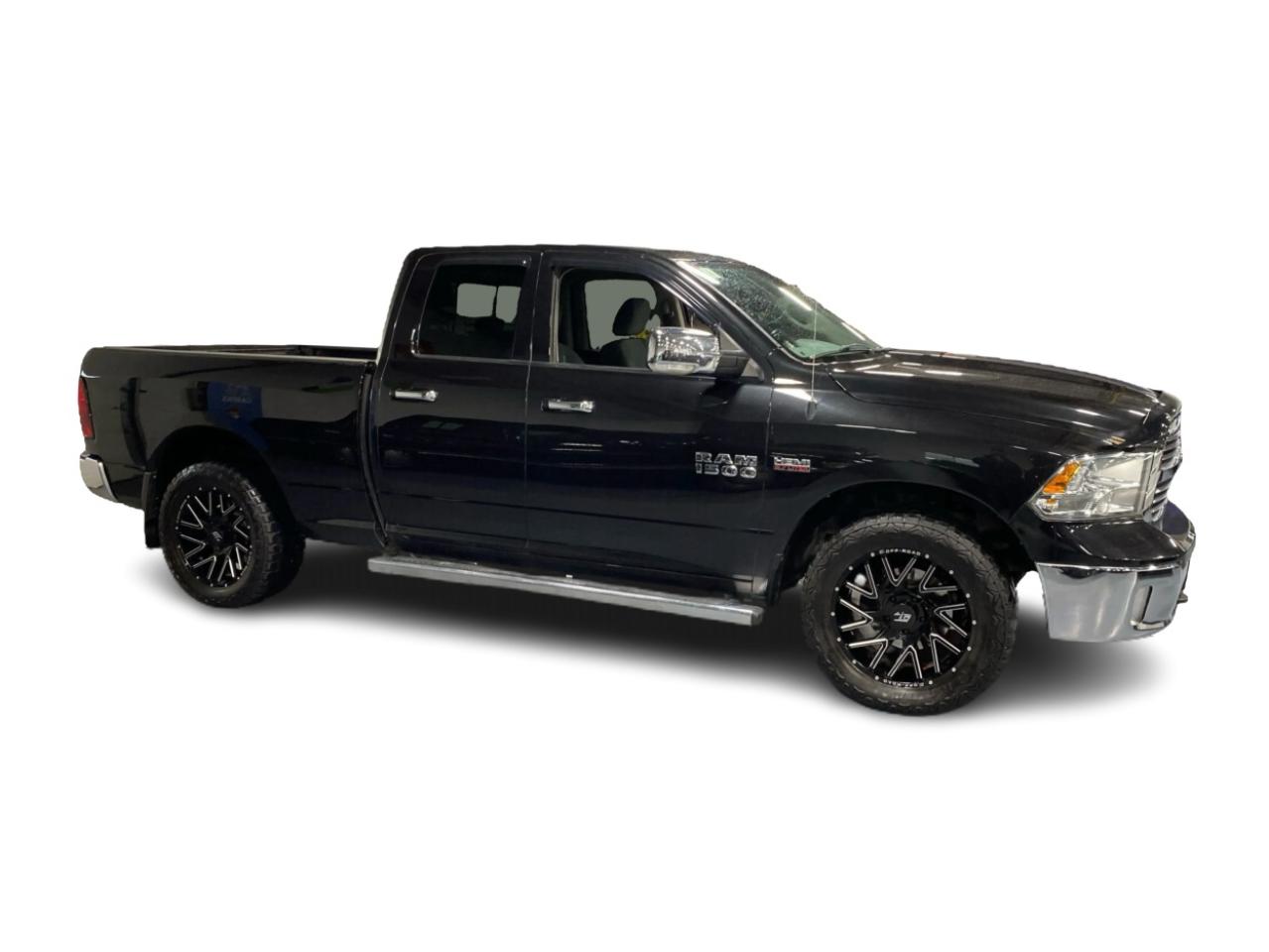 2015 RAM 1500 4WD QUAD CAB 140.5" BIG HORN 5.7L HEMI Photo