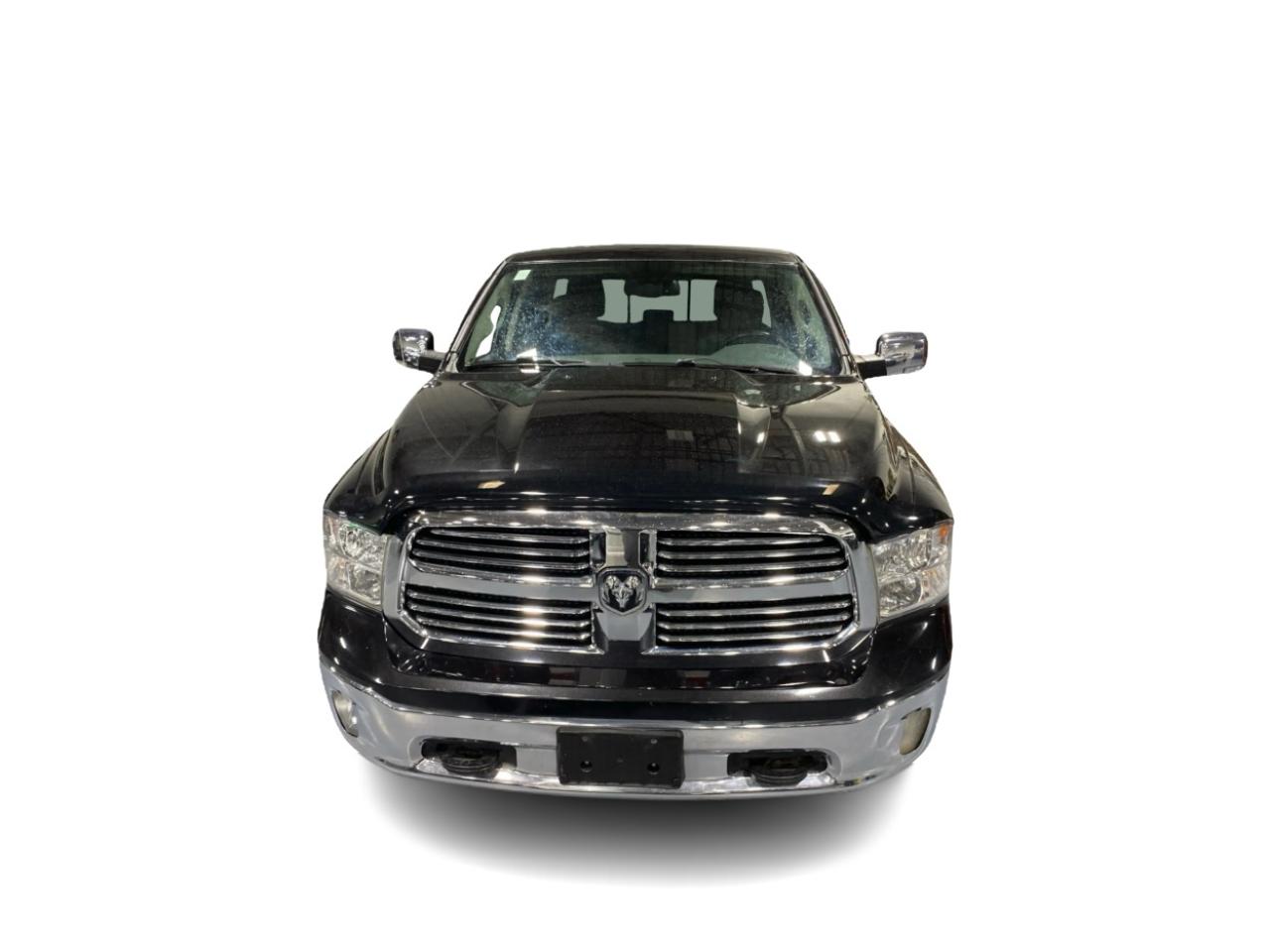 2015 RAM 1500 4WD QUAD CAB 140.5" BIG HORN 5.7L HEMI Photo