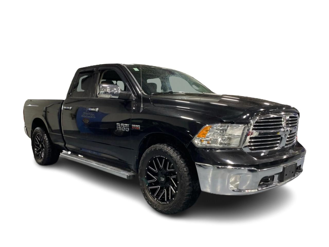 2015 RAM 1500 4WD QUAD CAB 140.5" BIG HORN 5.7L HEMI Photo
