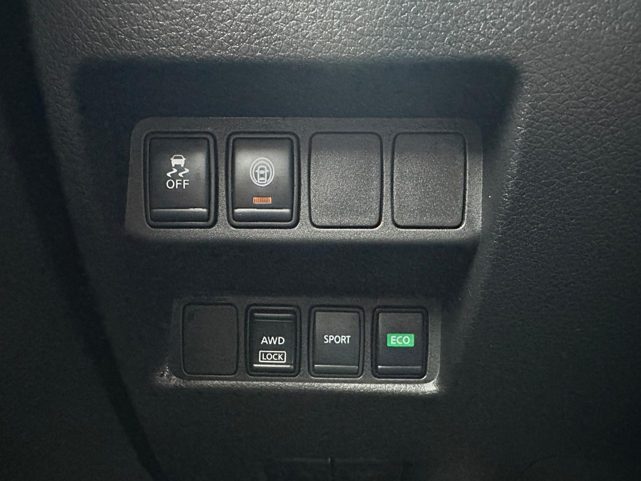 2021 Nissan Qashqai S-AWD HeatedCloth FM/XM BackupCam Bluetooth CD Photo