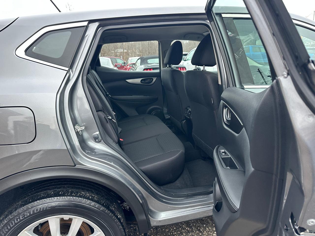 2021 Nissan Qashqai S-AWD HeatedCloth FM/XM BackupCam Bluetooth CD Photo